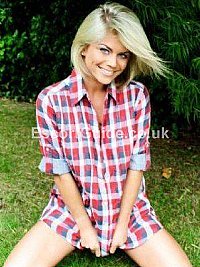 Aberdeen Escort - Natalie_24 escort girl in Aberdeen